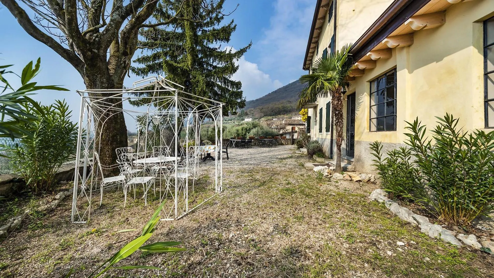 Dimora Gaon Casa Aureus Apartment Caprino Veronese Italy